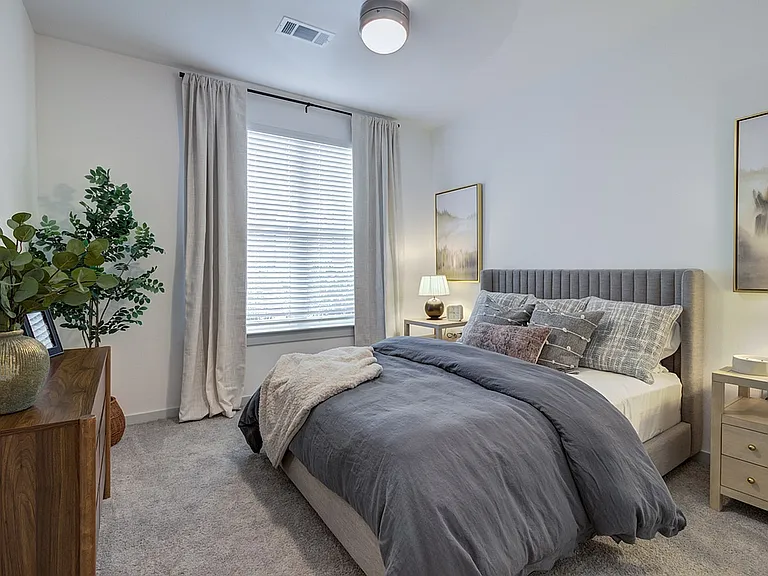 Garrett Forum Bedroom