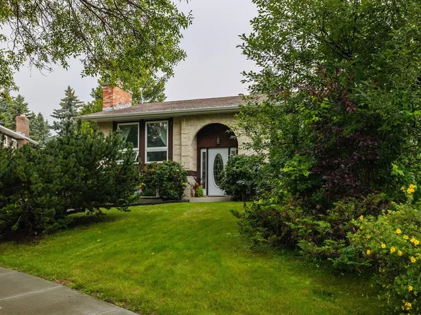 12 Amherst Cres, Saint Albert, AB T8N 2P8