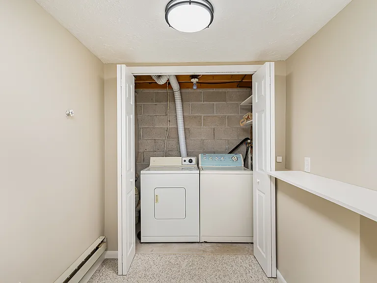 20 Garrison Dr — Photo 17