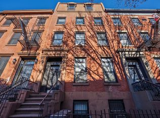 151 Kane St, Brooklyn, NY 11231