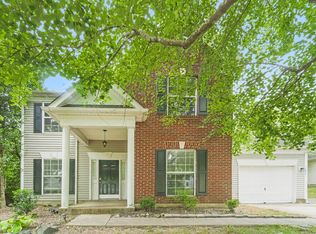 10021 Northwoods Forest Dr, Charlotte, NC 28214