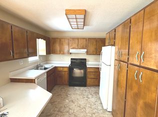 30 Oakwood Ct, Blue Ridge, GA 30513