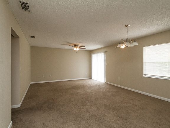 3rd image of 5452 Southgrove Dr