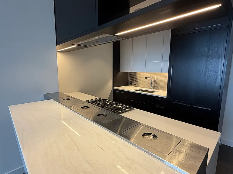 1 Manhattan Sq #57L — Photo 16