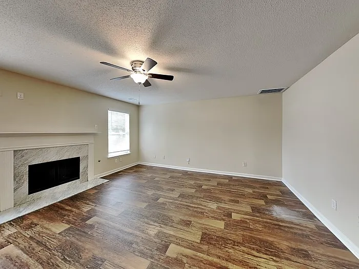 6095 Trotters Cir — Photo 6