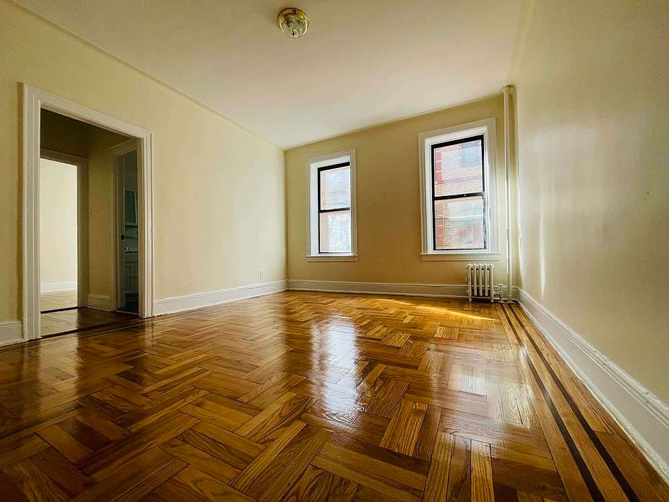 2nd image of 1668 W 6th St APT D11