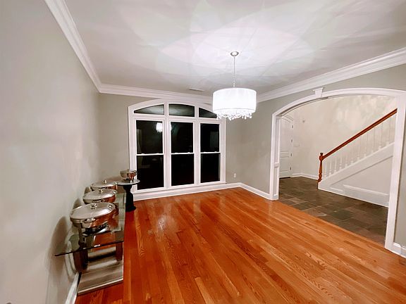 4th image of 9983 Houston Oak Dr