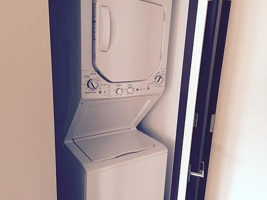 Rented by Brooklyn High Rise LLC | media 47