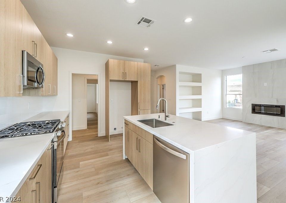 1st image of 10231 Andante Ct