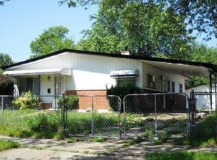 137 N Astor St, Pontiac, MI 48342