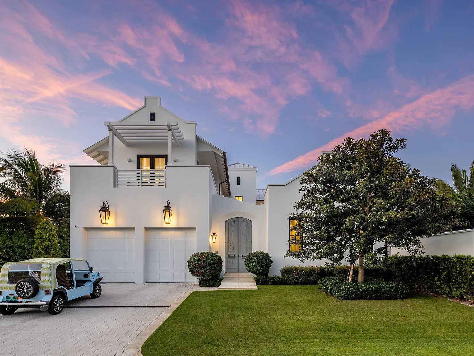 4 bed, 5.5 bath, 4711 sqft, $45,000 — Photo 4