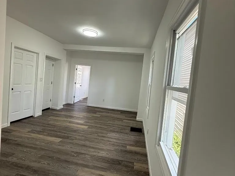 322 Court St #1 — Photo 6