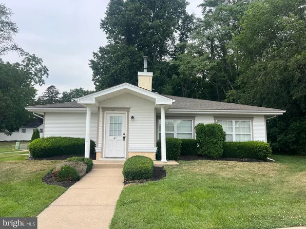 2139 E Chestnut Ave APT 67, Vineland, NJ 08361