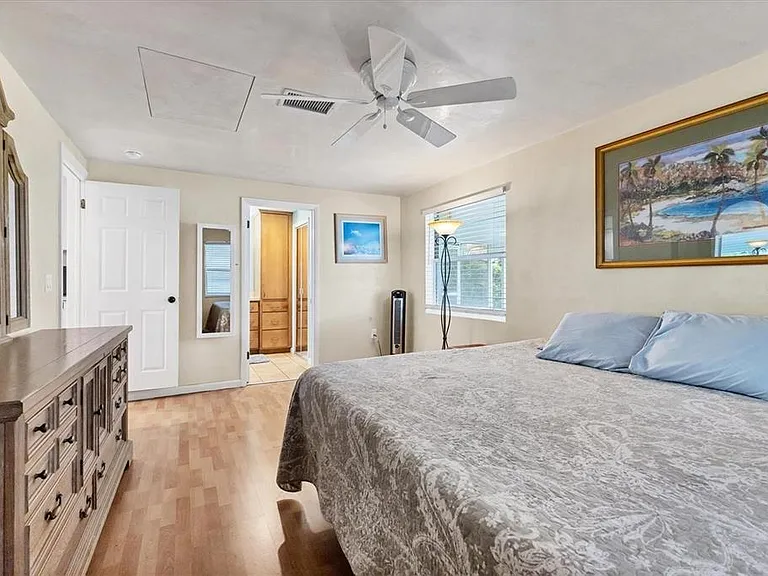 1686 Chapline Ln — Photo 16