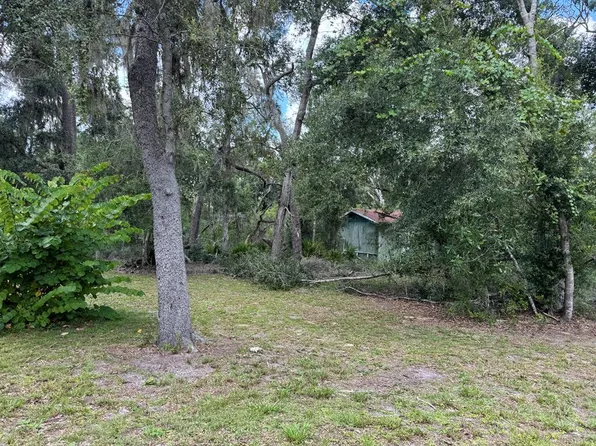 4987 NE 353rd St, Old Town, FL 32680