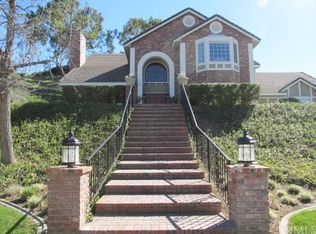 30695 Country Club Dr, Redlands, CA 92373