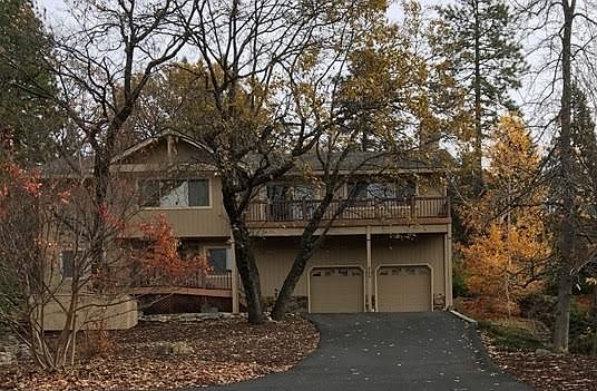 1st image of 955 Dogwood Dr