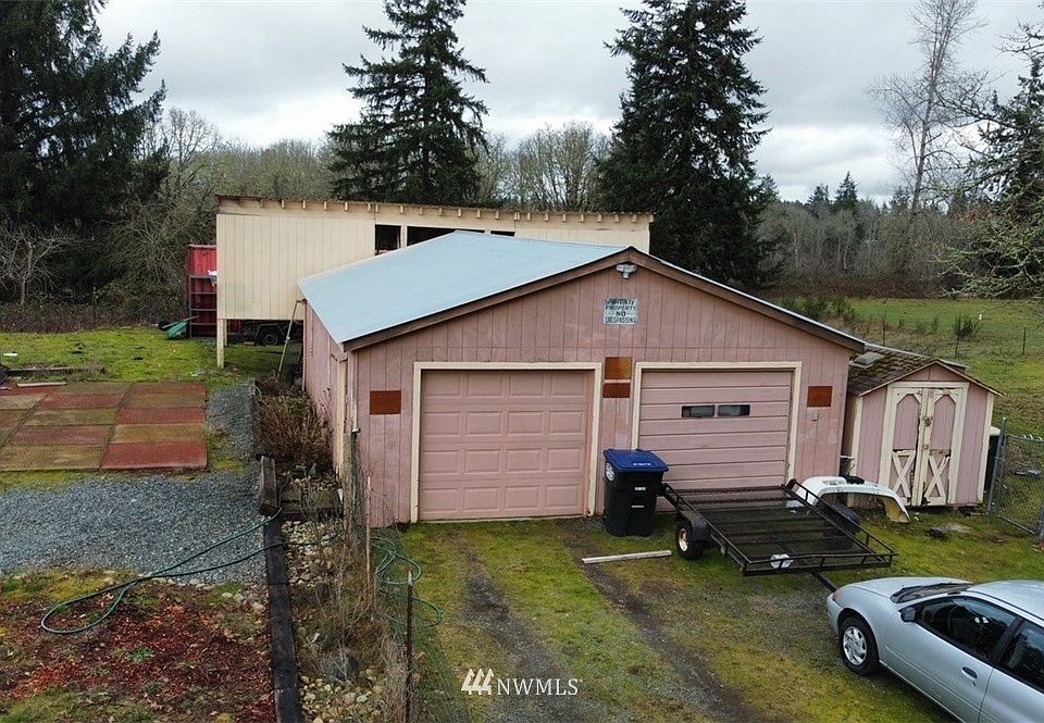 2nd image of 2544 Marvin Road SE