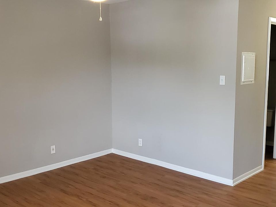 2nd floor Bedroom