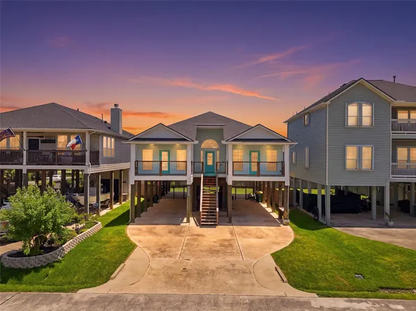 2116 Menard Ave, Seabrook, TX 77586