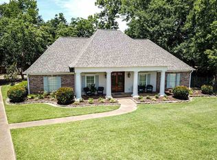 108 Overlook Dr, Brandon, MS 39042