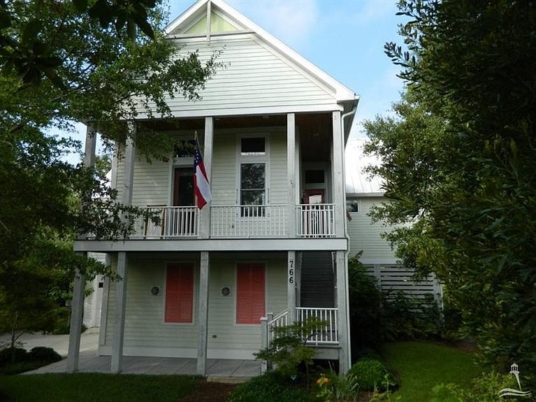 1st image of 766 Skipjack Cir