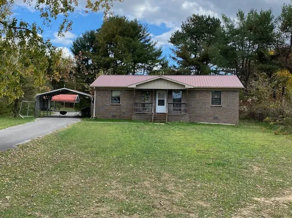 953 Grandiose Dr, Cookeville, TN 38501