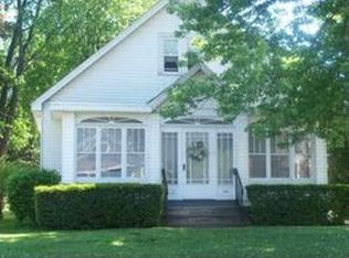 141 Sand Creek Rd, Albany, NY 12205