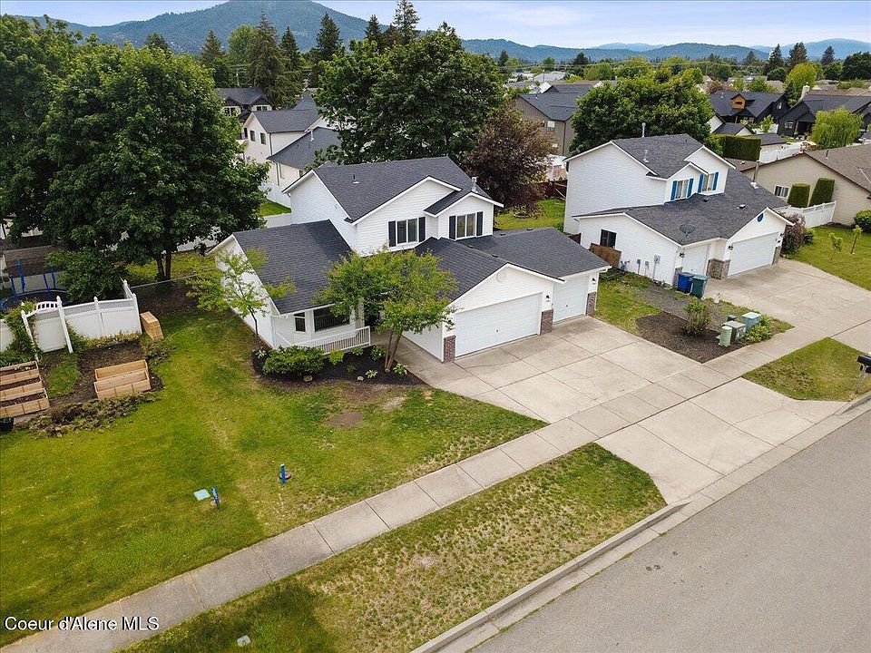 1st image of 9166 N Entiate Dr
