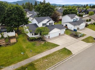 9166 N Entiate Dr, Hayden Lake, ID 83835