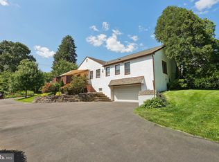 963 Sherman Ave, Huntingdon Valley, PA 19006