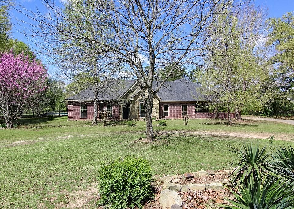 1st image of 3007 County Road 1105