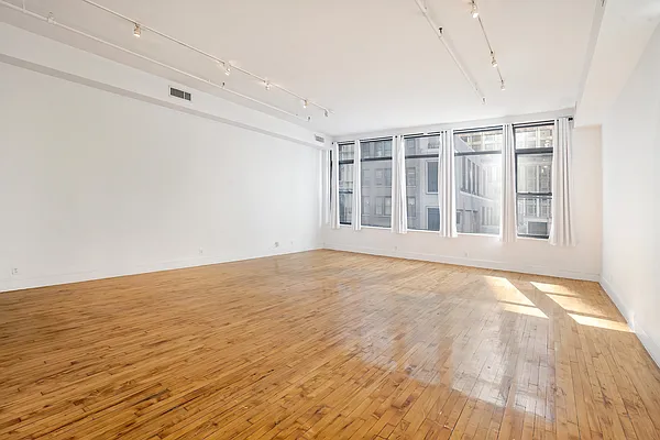 Rented by Corcoran | media 12