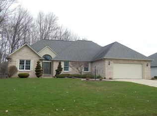 8218 Shady Brook Ln, Flushing, MI 48433