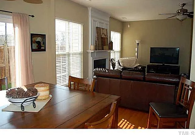 7711 Tanby Ct — Photo 4