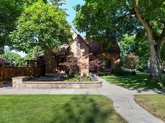 Front of house