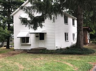 7407 Parker Dr, Mentor, OH 44060