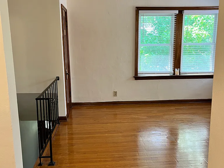 6343 Sutherland Ave #A — Photo 3