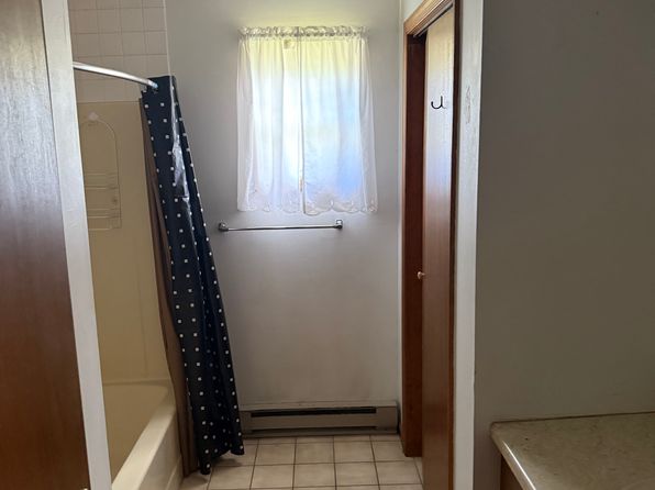 1361 E Lizard Creek Rd #4, Lehighton, PA 18235