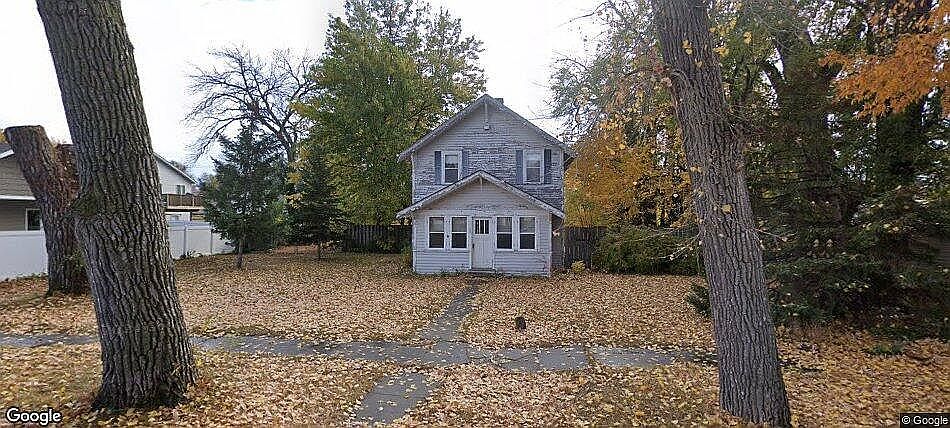 1st image of 1105 4th St