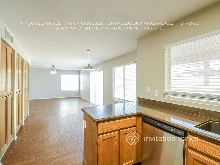 4126 W Misty Willow Ln — Photo 7