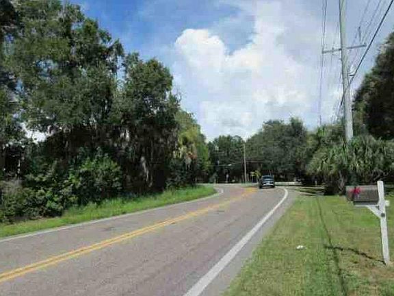 4th image of 1995 Helena Rd