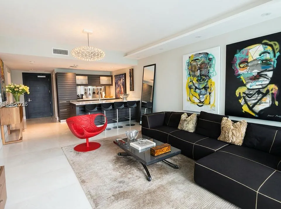 200 Biscayne Boulevard Way #4310
