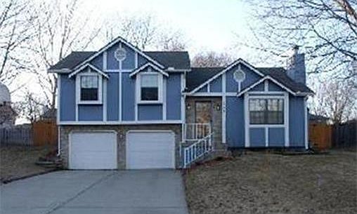 1st image of 328 SE Bristol Dr