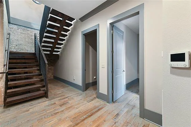 2 bed, 2.5 bath, 1557 sqft, $2,995 — Photo 4
