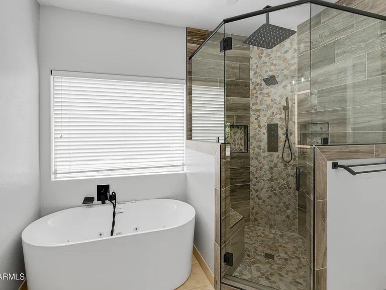 4335 E Fox Cir — Photo 39