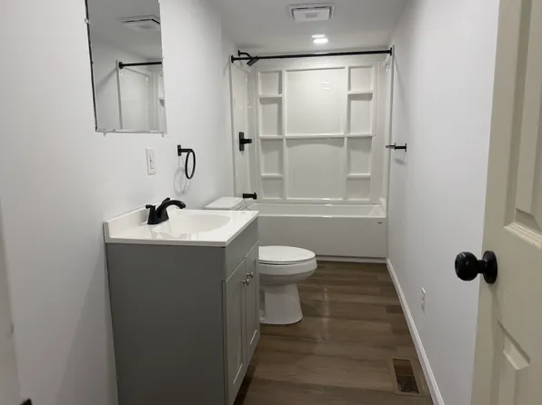 507 W Seneca St #2, Sherrill, NY 13461