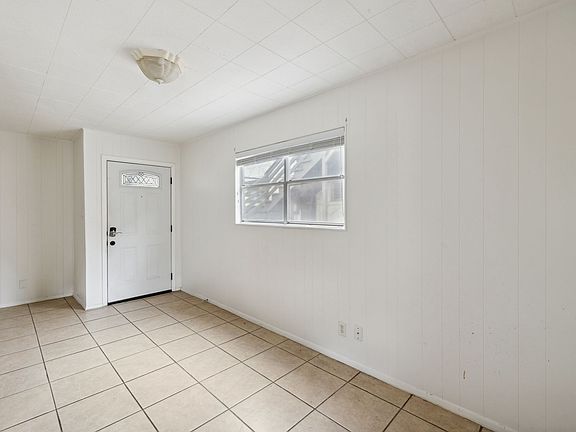 4th image of 515 E Olmos Dr #5