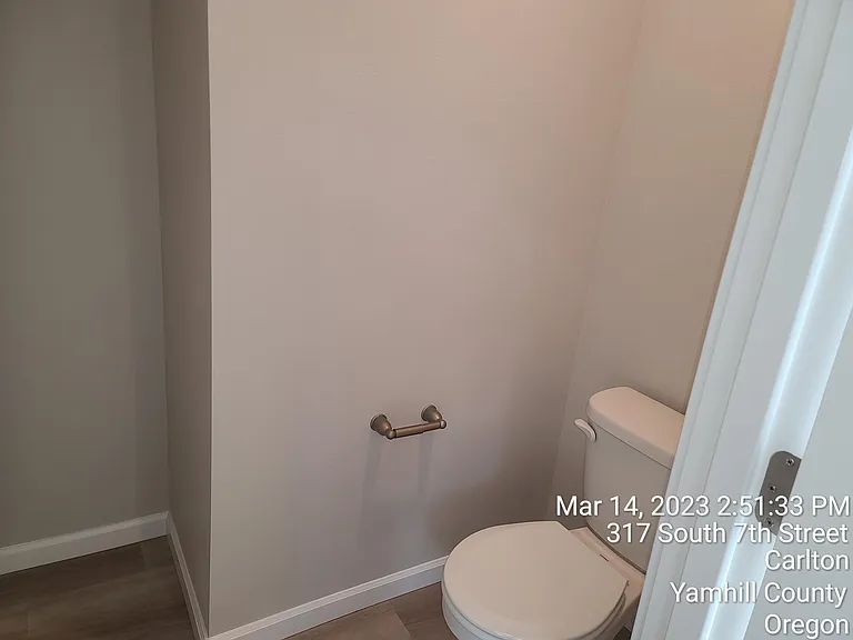696 E Wilson St — Photo 19