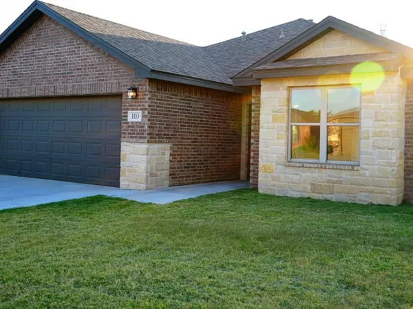 110 Hartford Ave, Levelland, TX 79336